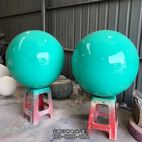 大型玻璃鋼足球籃球雕塑 商場景觀擺件（4）