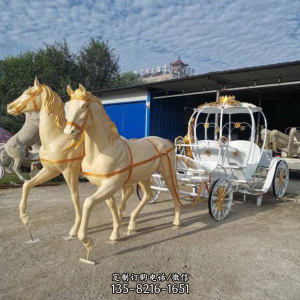 廣場大型不銹鋼仿銅噴漆馬雕塑（2）