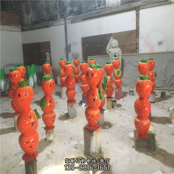糖葫蘆型卡通草莓雕塑