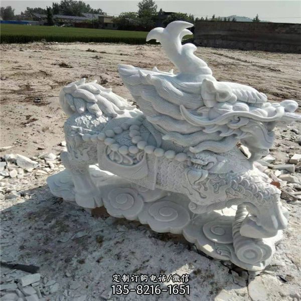 庭院石雕門(mén)口擺放的鎮(zhèn)宅招財(cái)麒麟雕塑（5）