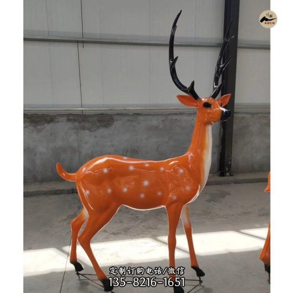 公園景區玻璃鋼彩繪仿真動物梅花鹿雕塑（1）