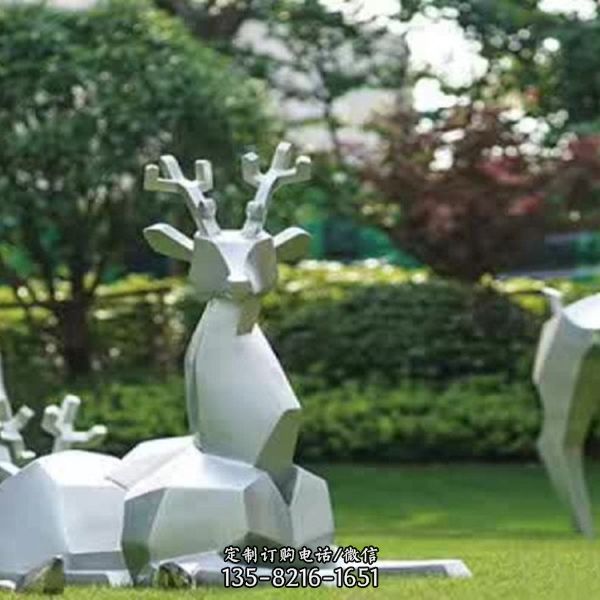 不銹鋼抽象園林鏤空幾何動物雕塑（2）