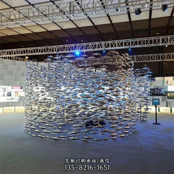 室內創意不銹鋼鏡面創意魚群雕塑