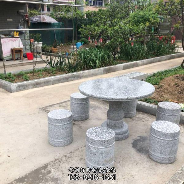 院子擺放休閑花崗巖圓桌凳雕塑