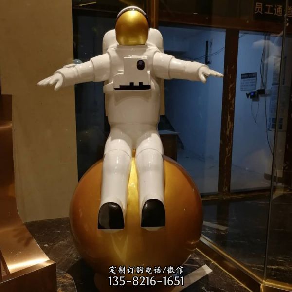 影院室內(nèi)裝飾玻璃鋼航天員擺件雕塑小品