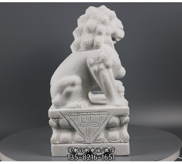 漢白玉小石獅子