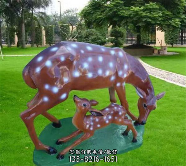 玻璃鋼彩繪園林仿真動物梅花鹿雕塑（1）