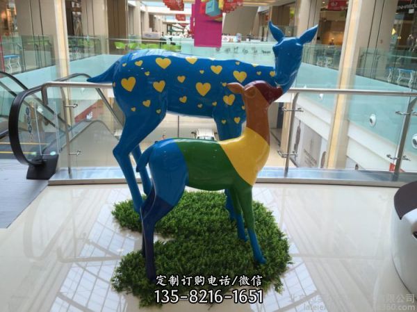 玻璃鋼彩繪園林仿真動物梅花鹿雕塑（3）