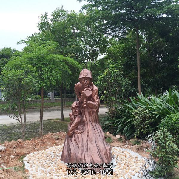 玻璃鋼仿銅消防員人物雕塑公園戶外裝飾擺件（2）