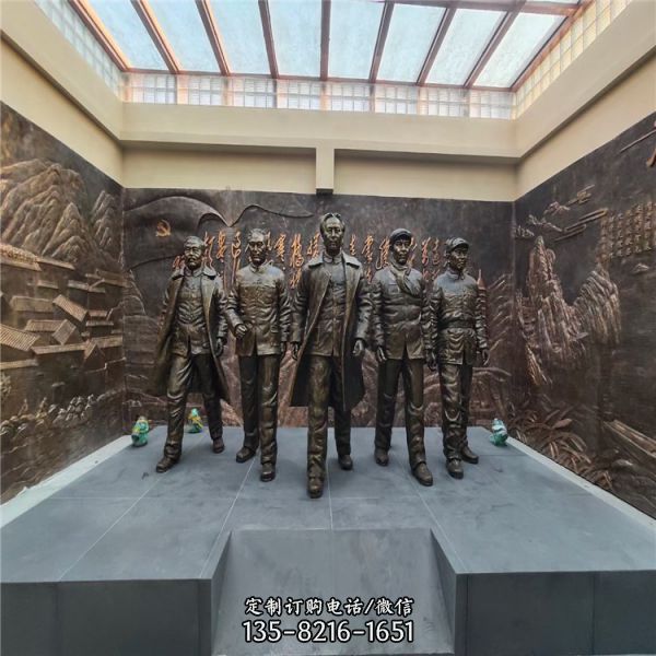 景區(qū)大型玻璃鋼仿銅八路軍戰(zhàn)士人物雕塑（1）