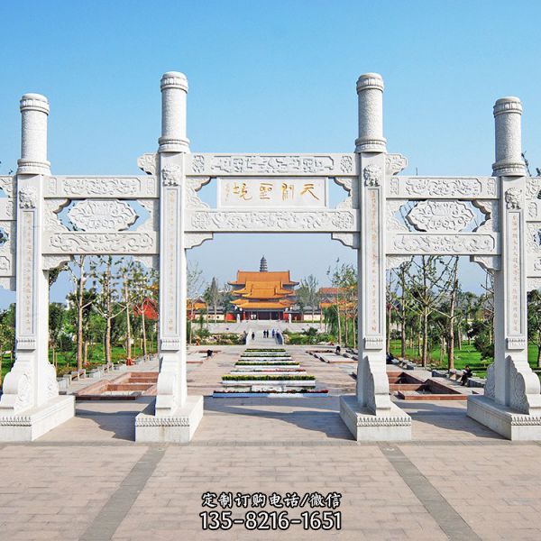 公園景區擺放古建花崗巖石牌坊（6）