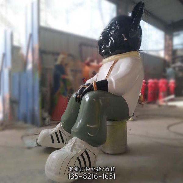 商場大型玻璃鋼卡通狗雕塑
