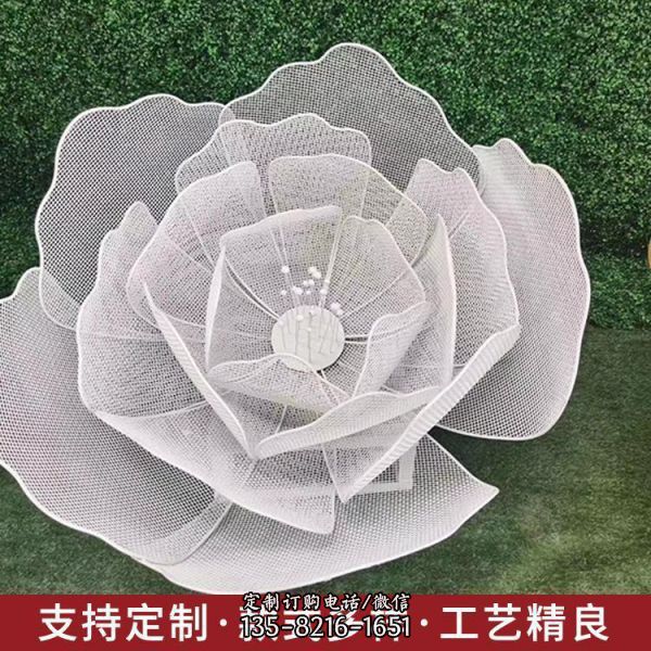不銹鋼鏤空噴漆花朵 海馬景區(qū)園林雕塑（3）
