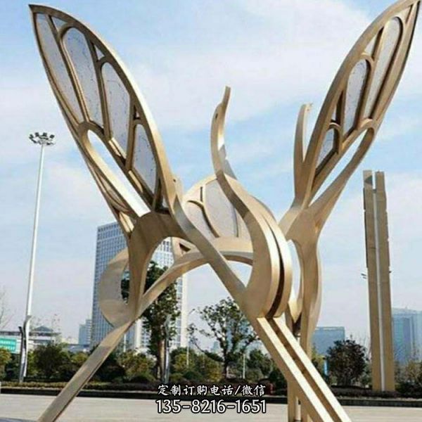 公園廣場擺放不銹鋼人物景觀雕塑（2）