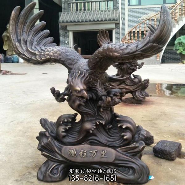 企業(yè)工廠大型玻璃鋼仿銅雄鷹展翅雕塑（2）
