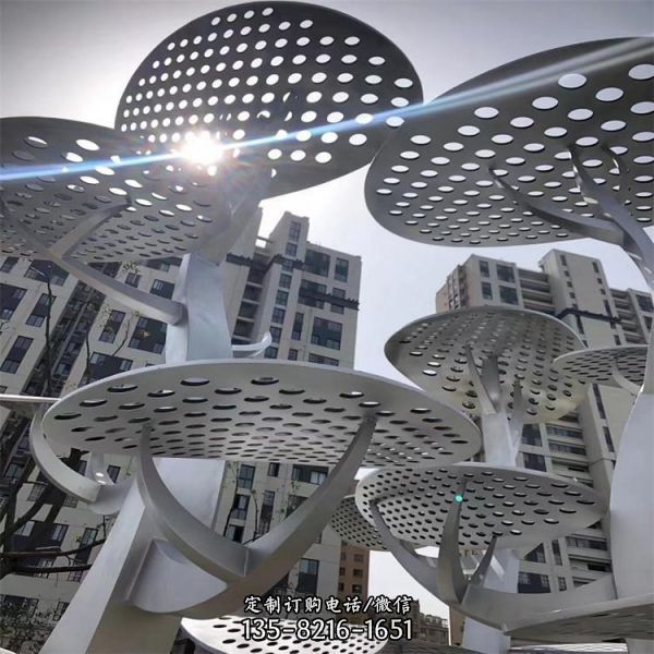 不銹鋼鏤空異形樹(shù)大型戶(hù)外景觀雕塑（1）