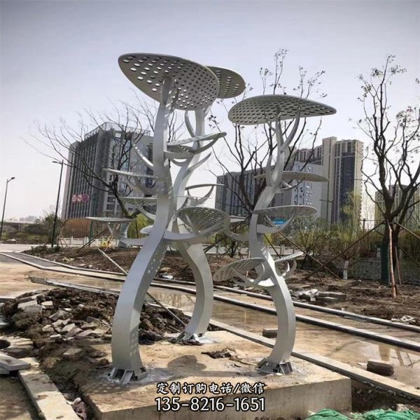 不銹鋼鏤空異形樹(shù)大型戶(hù)外景觀雕塑（3）