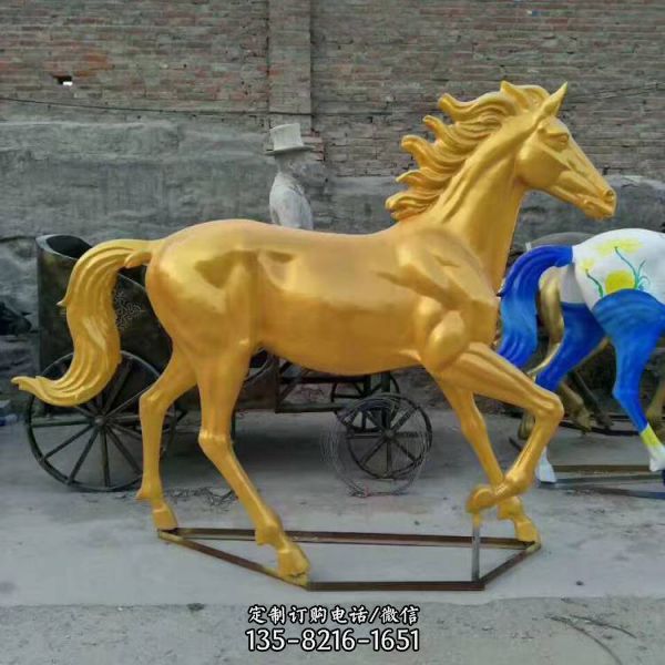 城市廣場擺放玻璃鋼馬動(dòng)物雕塑工藝品（3）