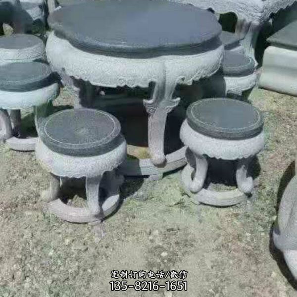 庭院戶外擺放青石仿古圓鼓石桌石凳