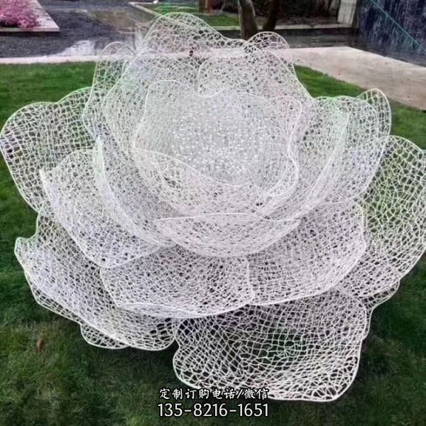 不銹鋼鏤空蓮花草坪擺件（3）