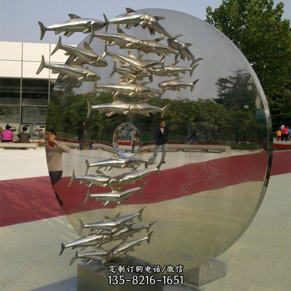 不銹鋼鏡面魚群動物雕塑（1）