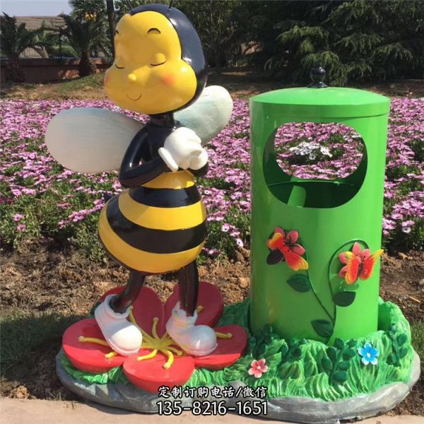 戶外公園擺放卡通形象垃圾箱雕塑（5）