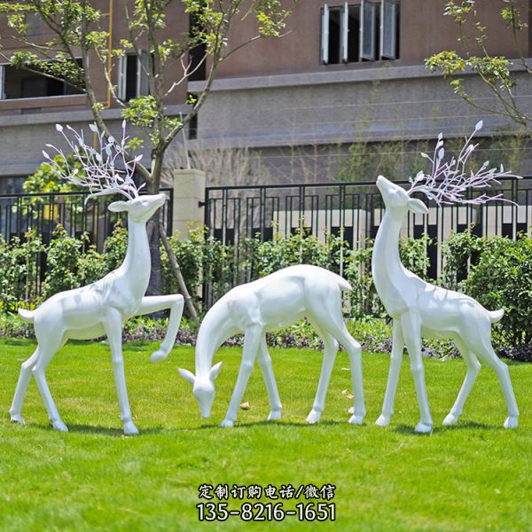 室外白鹿仿銅梅花鹿動物（2）