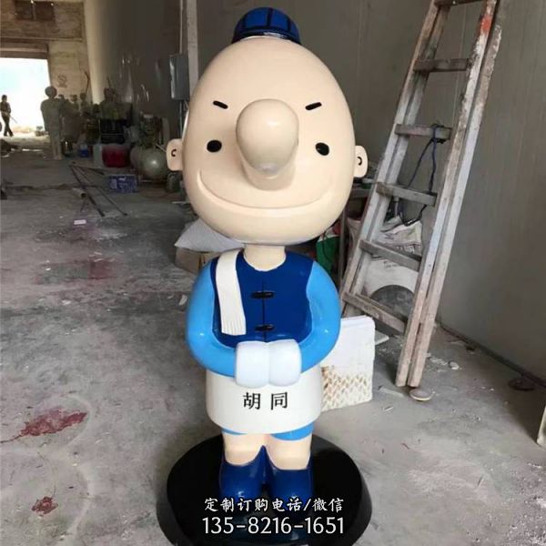 飯店門前擺放玻璃鋼迎賓卡通公仔雕塑（1）