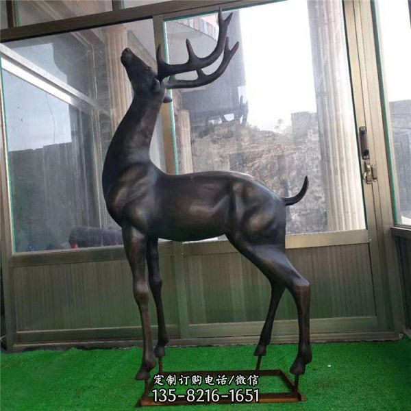 景區(qū)房地產(chǎn)草坪裝飾鑄銅鹿雕塑擺件（5）