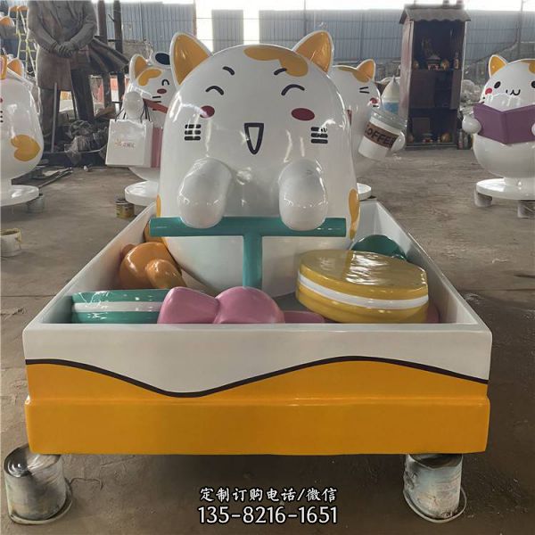商場大型玻璃鋼卡通公仔美陳擺件