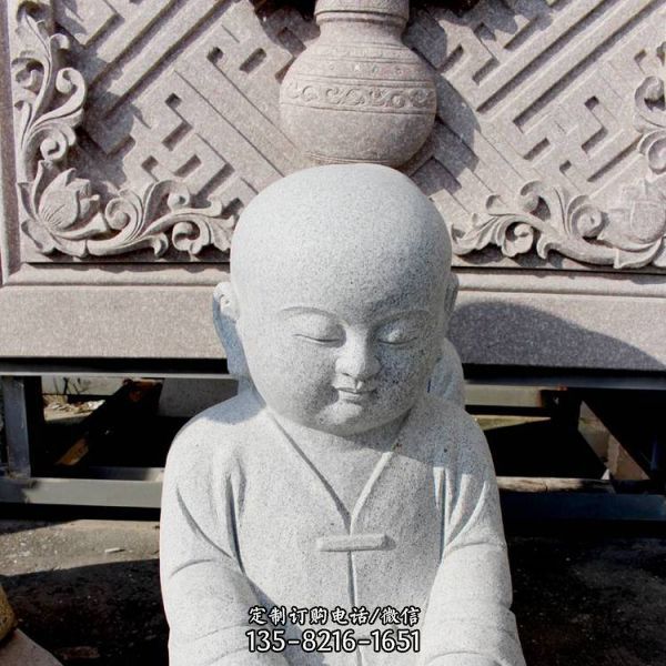 寺廟砂石石雕打坐小和尚雕塑（3）