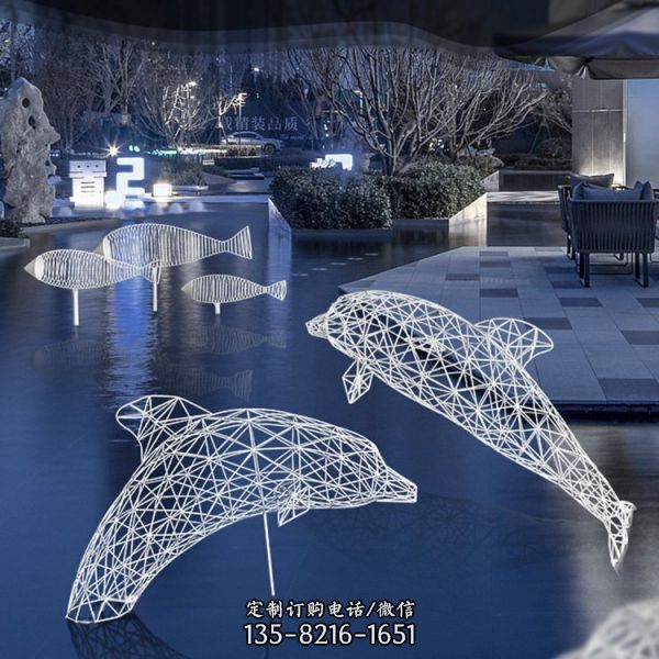鐵藝鏡面鏤空魚群雕塑（1）