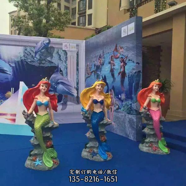 兒童樂園海洋館玻璃鋼卡通小美人魚雕塑