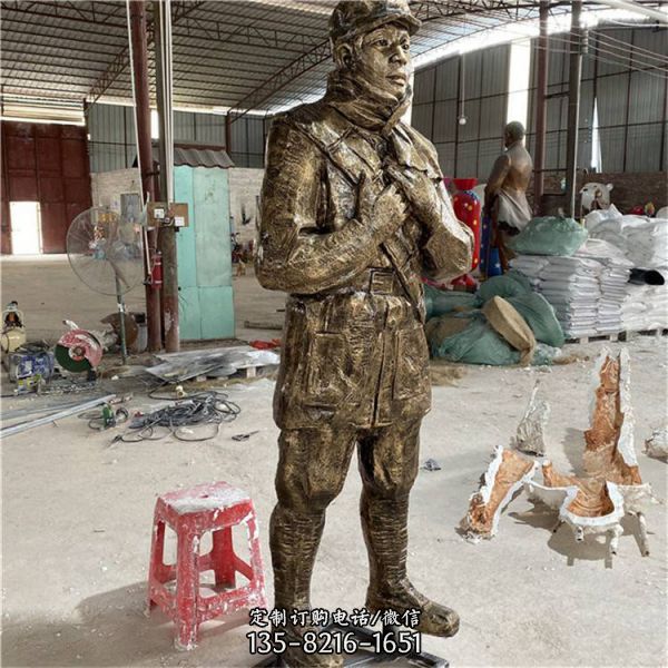 公園廣場玻璃鋼仿銅紅軍人物主題雕塑（3）