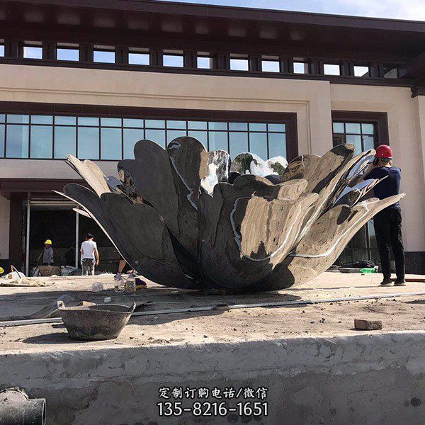 房地產(chǎn)不銹鋼造型城市廣場戶外大型景觀雕塑（2）