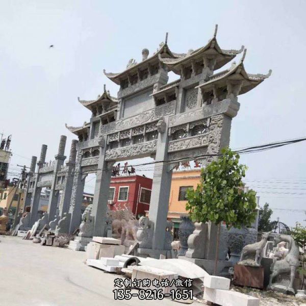 商業街擺放仿古建筑青石牌樓（2）