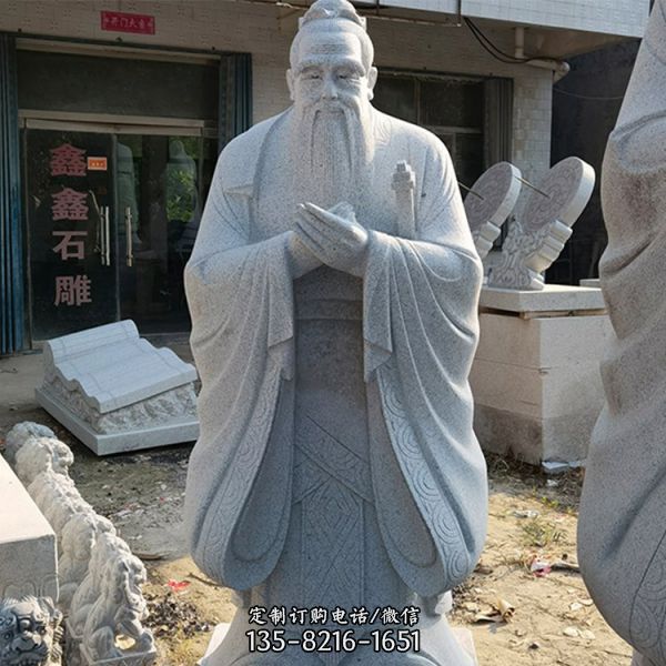 學校廣場擺放花崗巖孔子人物雕像（3）