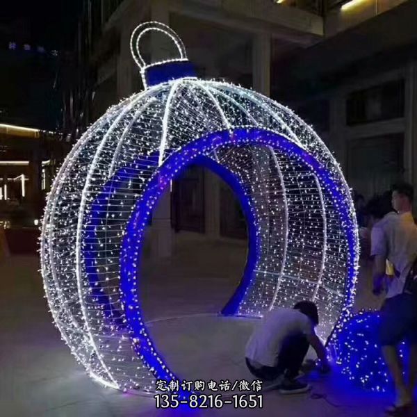不銹鋼鏤空發(fā)光月亮圓環(huán)雕塑（3）