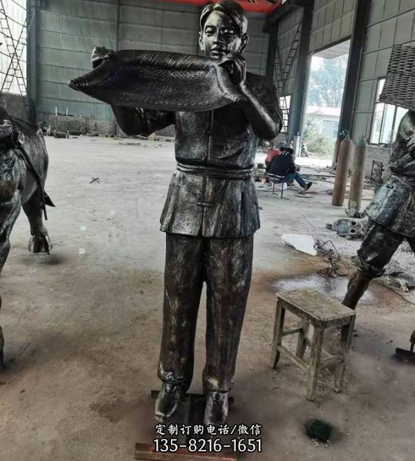 商業街古鎮擺放鑄銅典古主題人物小品雕塑（1）