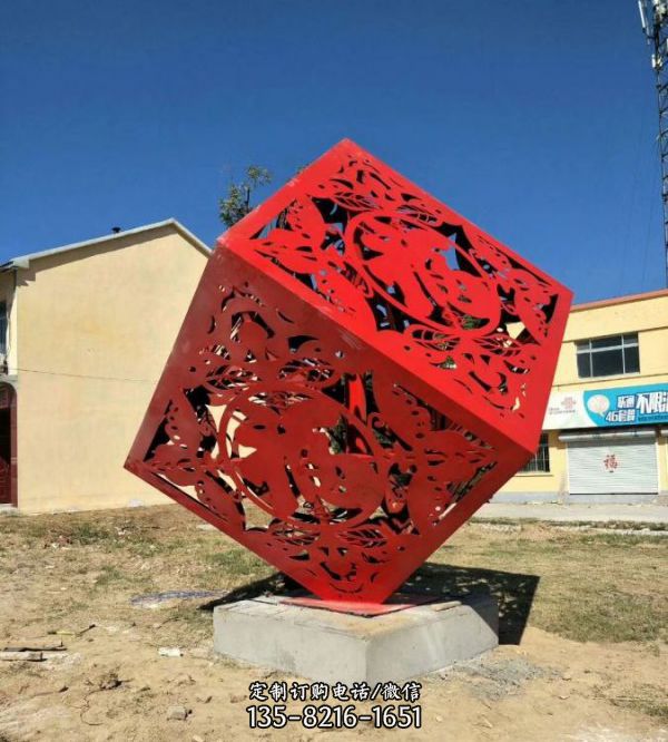 不銹鋼鐵藝金屬鏤空發光魔方雕塑（4）