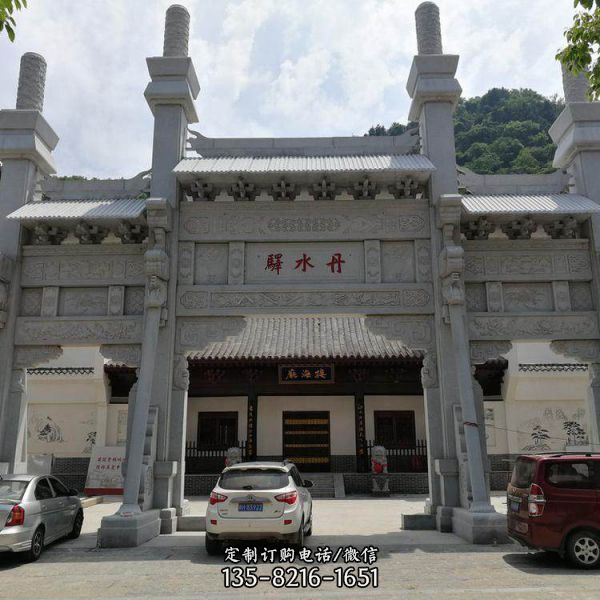 村口大型大理石石雕城鎮(zhèn)牌坊雕塑（1）