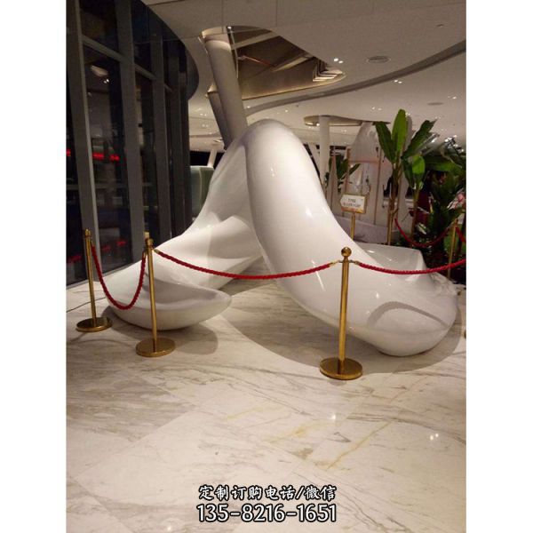 公園酒店不銹鋼鏡面抽象藝術(shù)造型雕塑（2）