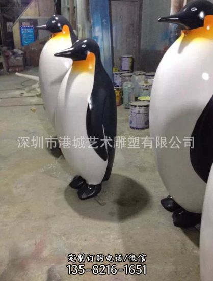 動物園玻璃鋼仿真動物企鵝雕塑