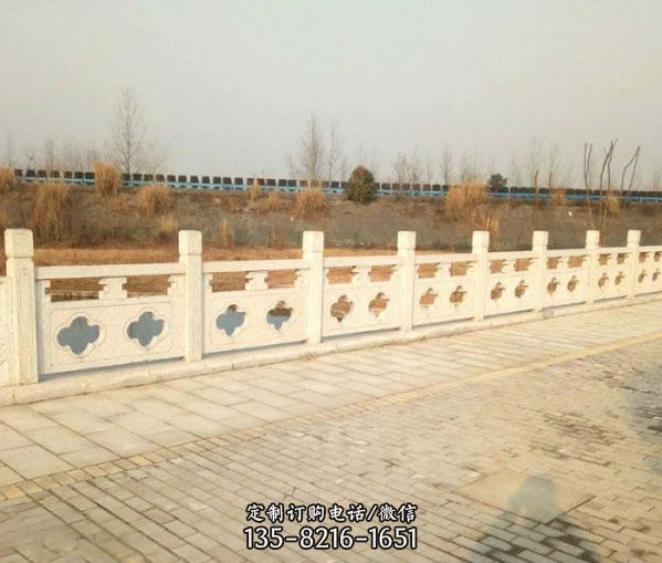 生態公園湖邊花崗巖鏤空扶手欄桿