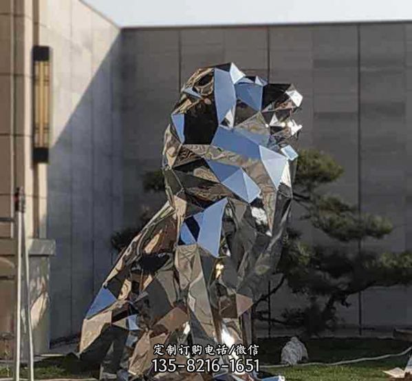 不銹鋼鏡面幾何別墅獅子雕塑