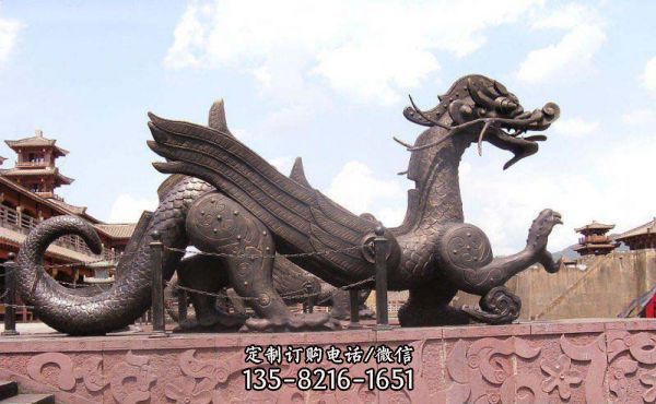 故宮廣場(chǎng)創(chuàng)意不銹鋼仿銅戶(hù)外大型貔貅雕塑
