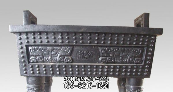 古代庭院擺放銅雕浮雕鼎雕塑