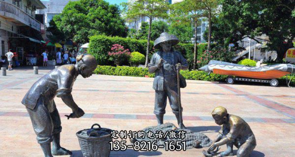 廣場鑄造捕魚的一家三口小品黃銅雕塑