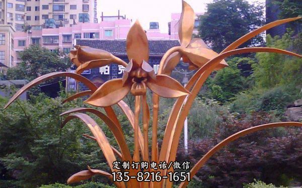 公園不銹鋼噴漆鍍金蘭花花朵雕塑