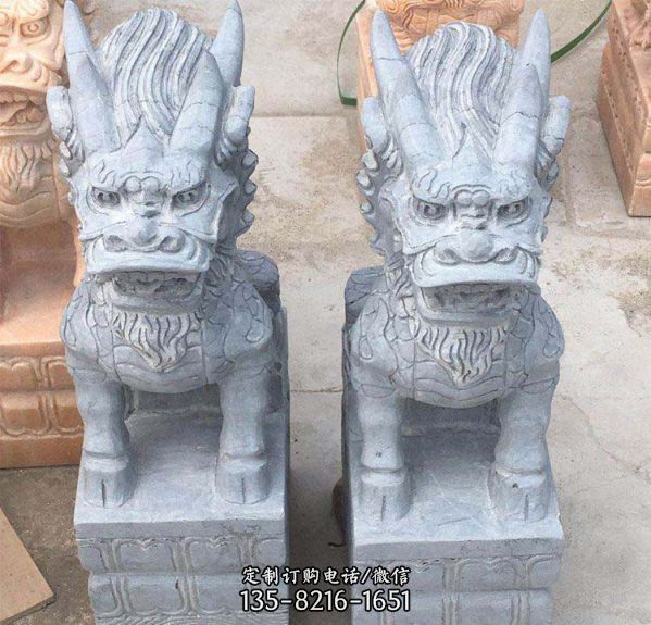 庭院寺廟門口大理石石雕神獸麒麟雕塑
